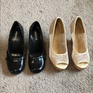 White laced wedges & black kitty heels